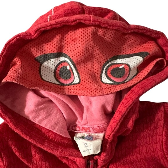 Pjmasks girls size 3T zip up red hoodie - Picture 3 of 4